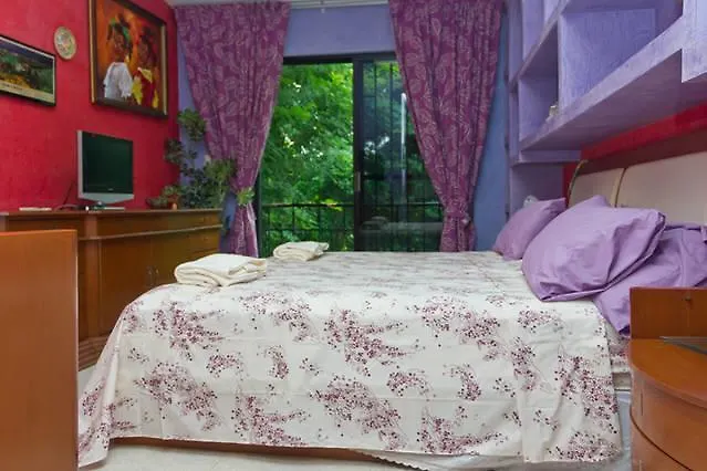 B&B Villa Hibiscus Playa del Carmen Bed & Breakfast
